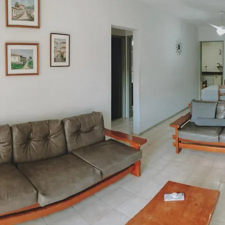 Apartamento Em Ubatuba 50M Do Mar Praia Grande-3